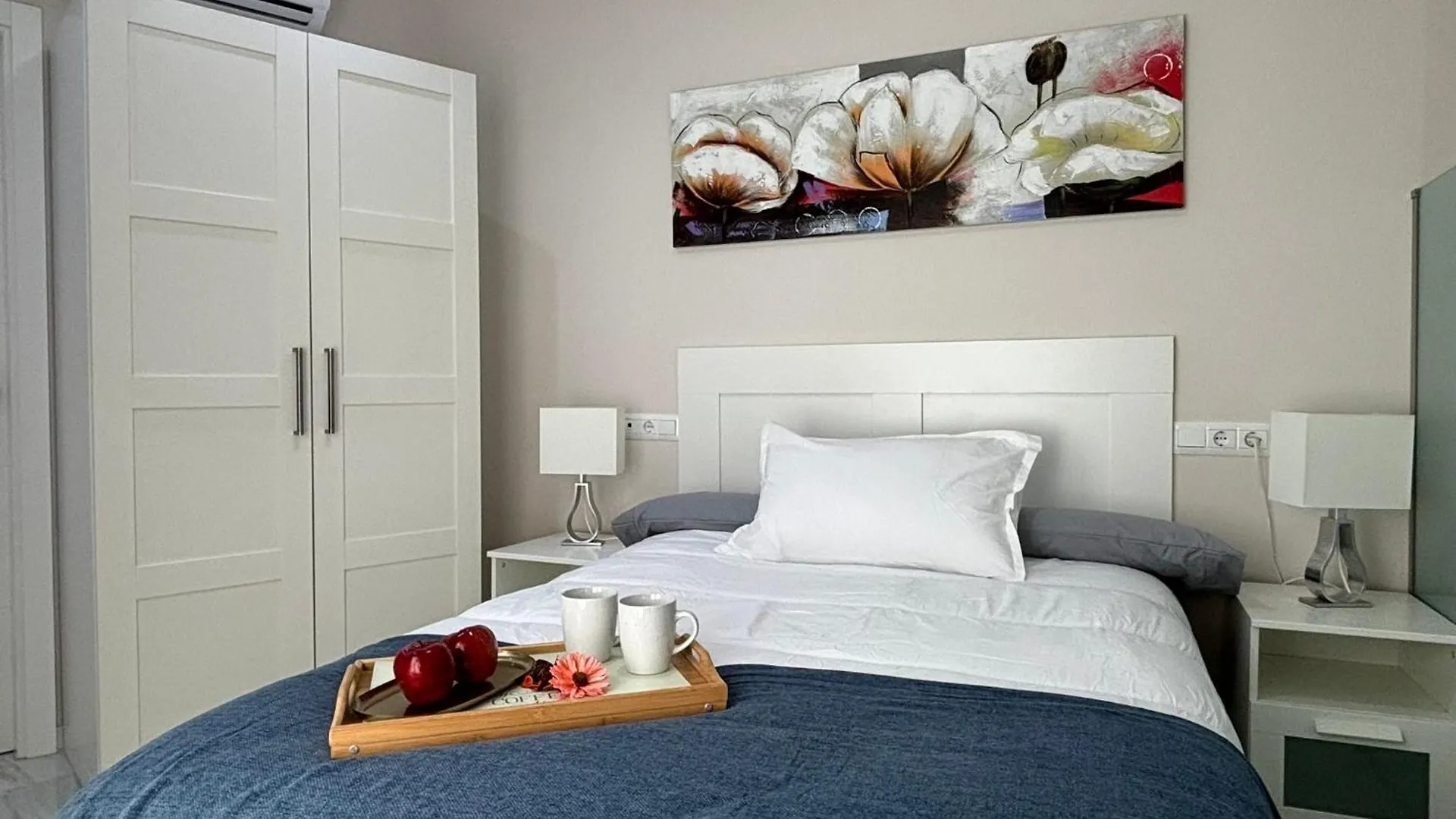 Apartament Casa Yaye Centro Écija 0*,  Hiszpania